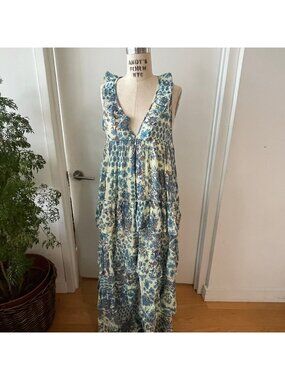 NWT GUADALUPE  Floral Sleeveless Tiered Ruffle Maxi Dress Size Medium
